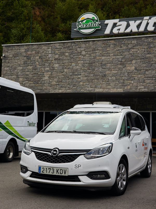 Taxitur Lagos de Covadonga Oficinas de Taxitur Cooperativa de taxi